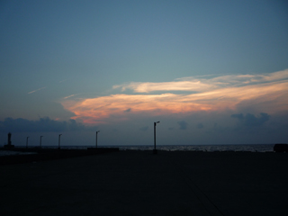 阿古港から見た夕焼け
